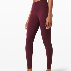 Wunder Under High-Rise Tight 28" 
Luxtreme